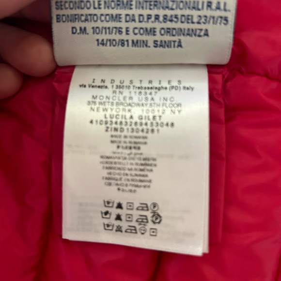 Moncler Lucila Ruffle/Hooded/Down Vest/Fuschia Pink/XL/Sz 5 w/Tags, Hanger & Bag - Picture 10 of 16